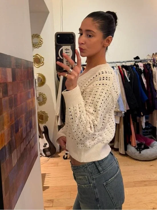 Universal Thread Cream V-Neck Open Eyelet Knit Sweater - Picture 4 of 7